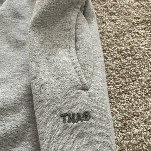 Aritzia TNA Sweatfleece Cozy Fleece Mega Fit Sweatpant Joggers